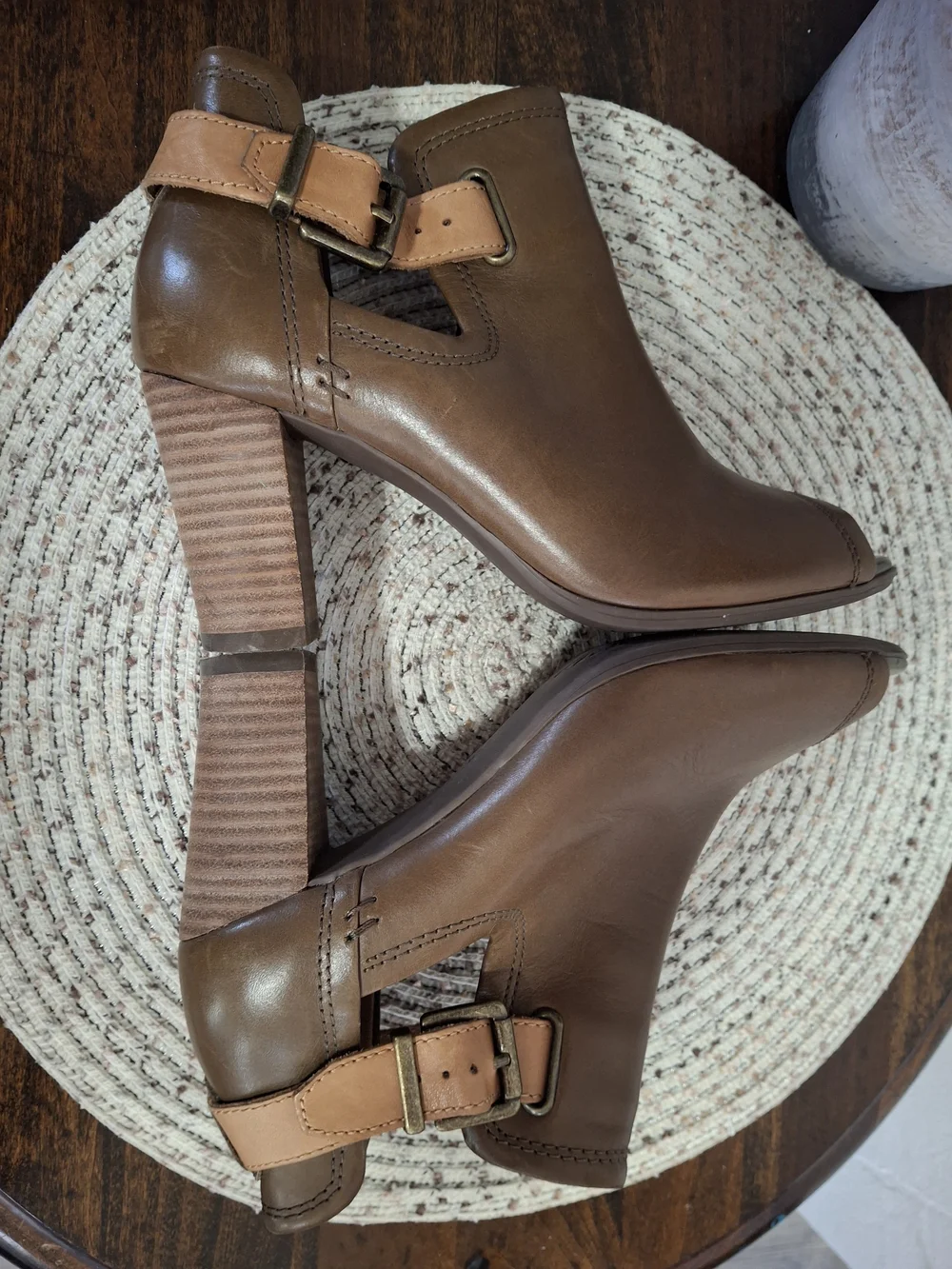 Women’s ClarksBrown Open-Toe Heeled Ankle Boots with Buckle Size 7.